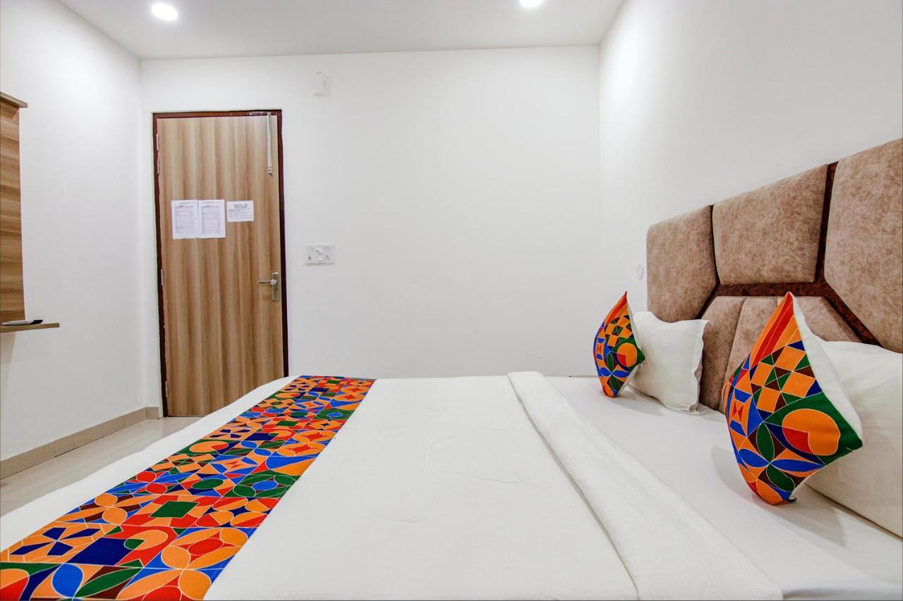 Fabhotel Grand Hotel 3*